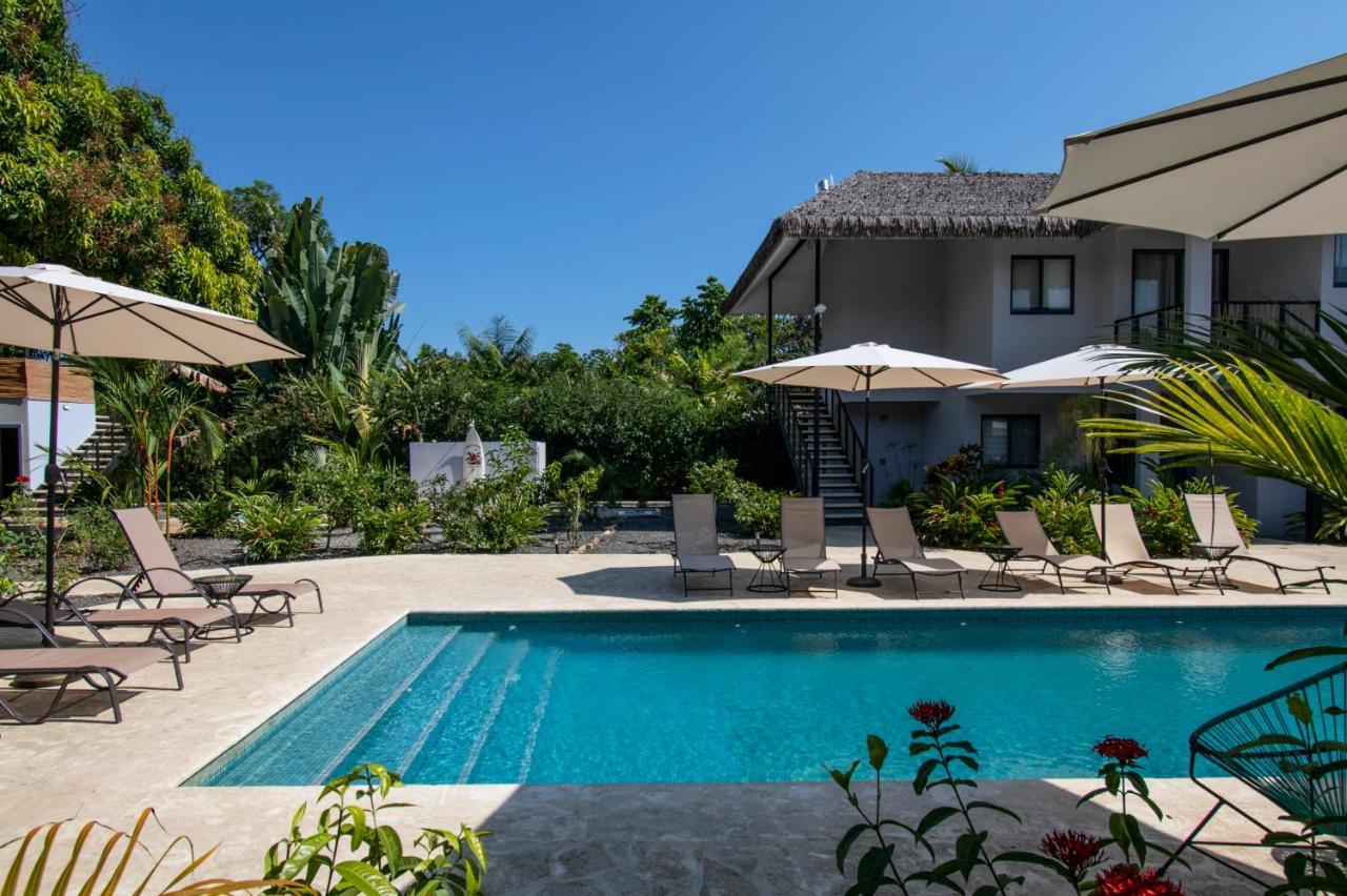 Yuli Hotel Uvita Esterno foto