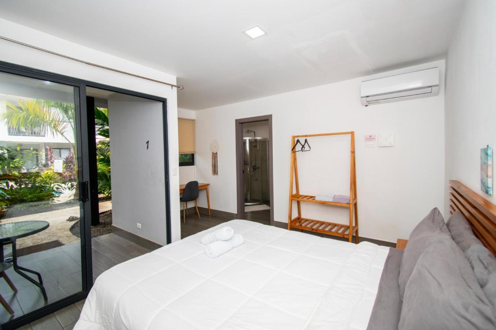 Yuli Hotel Uvita Esterno foto