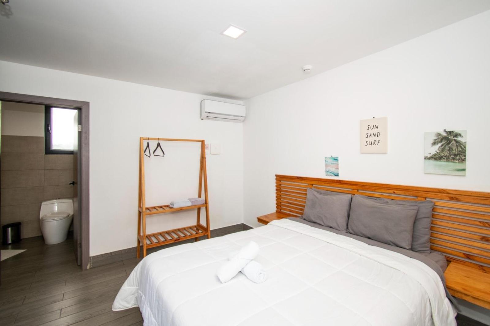 Yuli Hotel Uvita Esterno foto