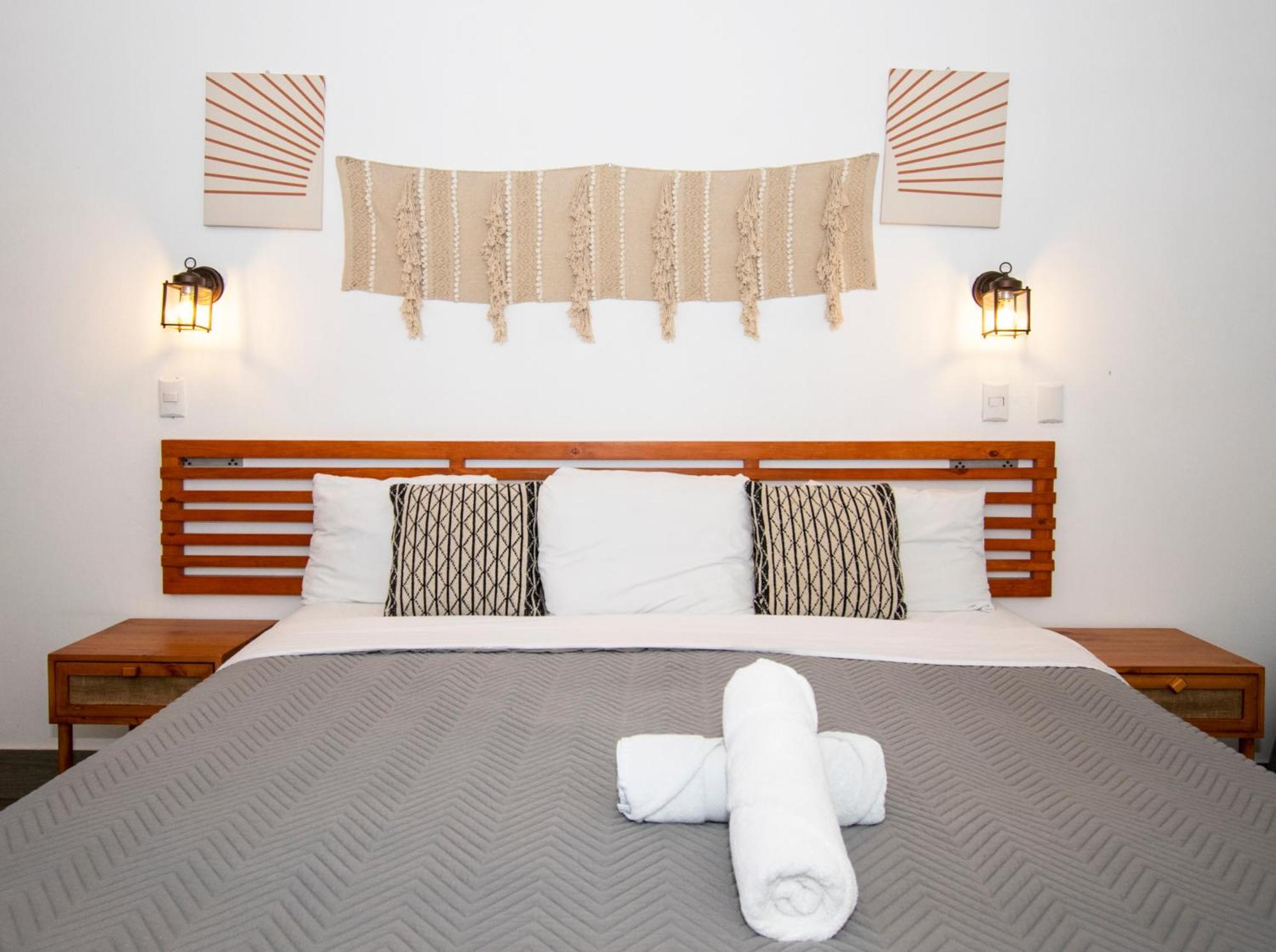 Yuli Hotel Uvita Esterno foto