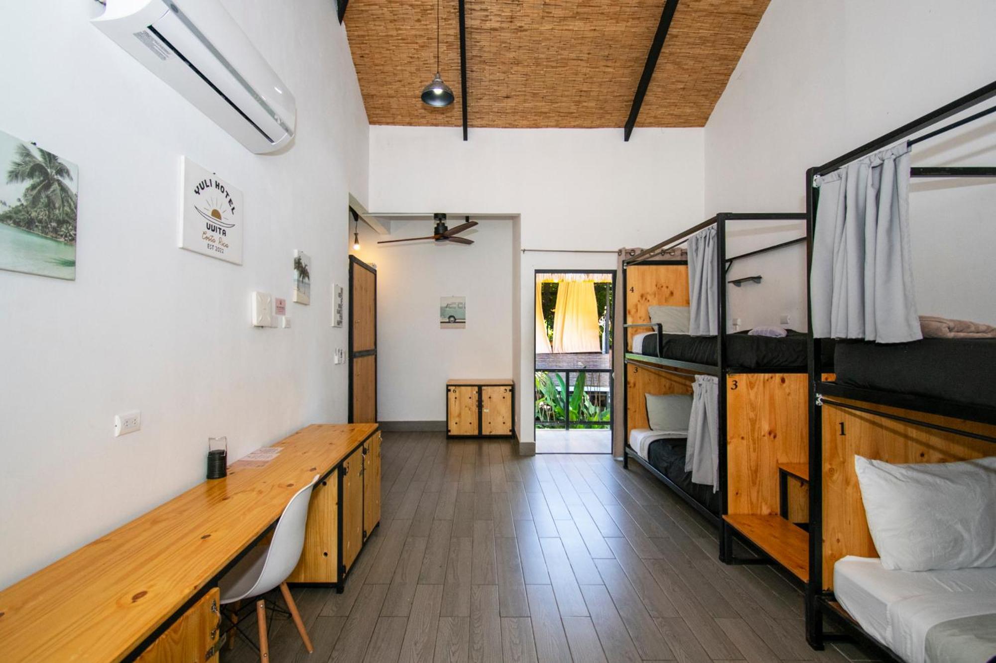 Yuli Hotel Uvita Esterno foto